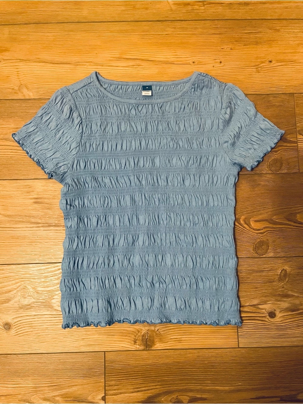 Women’s Old Navy Light Blue Short Sleeve Smocked Texture Top